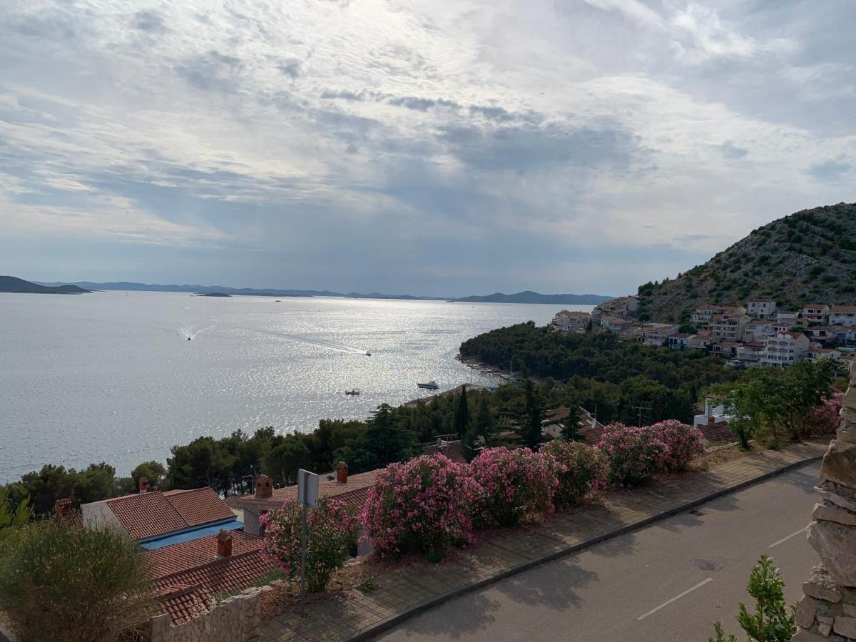 Apartment Marine Drage Bagian luar foto