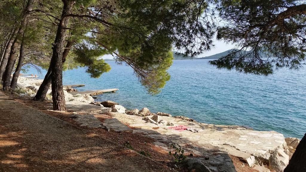 Apartment Marine Drage Bagian luar foto